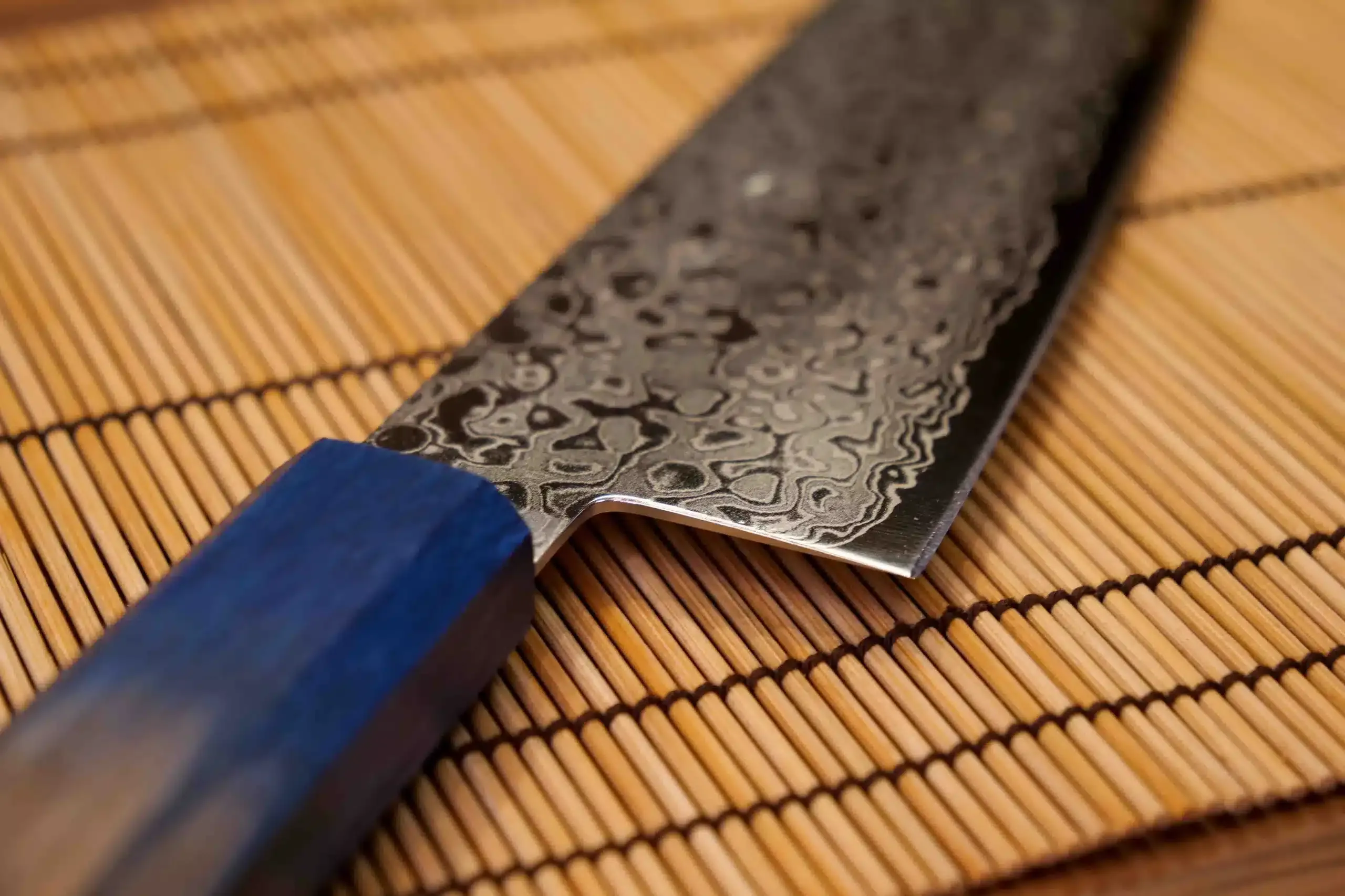 Couteau japonais Chef 24 cm Haiku Damas Iwashi-Gumo – Image 4